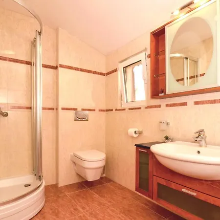 Triton Villa *